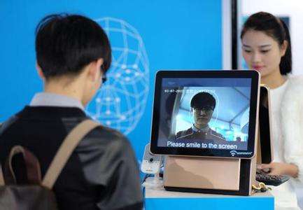 比較TN、VA和IPS液晶面板區(qū)別優(yōu)缺點(diǎn) 比較TN、VA和IPS液晶面板區(qū)別優(yōu)缺點(diǎn)